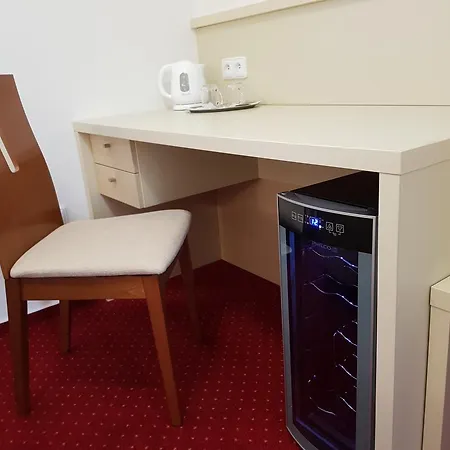 Bax Szálloda 3*