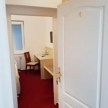 Bax 3* Znojmo